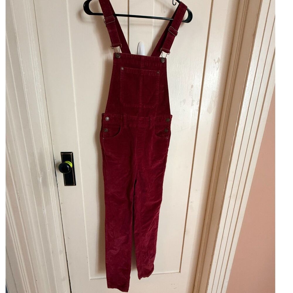Burgundy corduroy We the Free overalls (W 26)